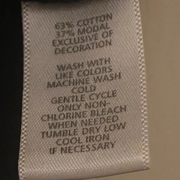 Ann Taylor Loft basic black ruffle neckline short sleeve top. - Picture 6 of 6